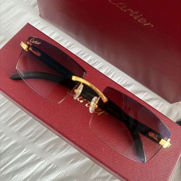 Cartier Buffs - Picture 2 of 7
